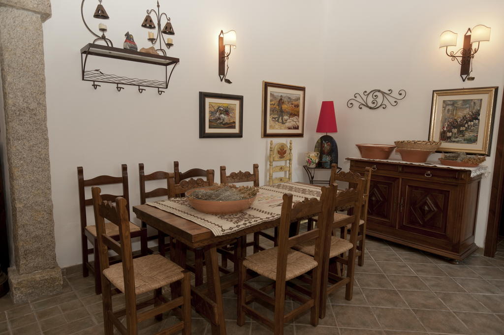 Villa Ermosuras à Nuoro  Extérieur photo