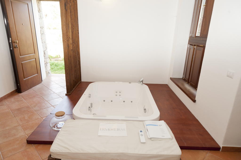 Villa Ermosuras à Nuoro  Extérieur photo